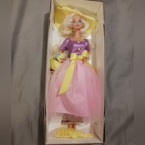 NWT!! VINTAGE 1995 Spring Blossom Barbie